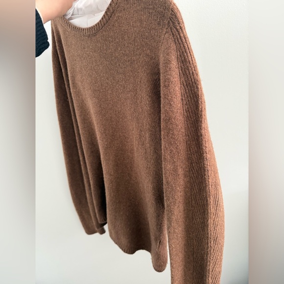 Women’s Crewneck Sweater in Brown